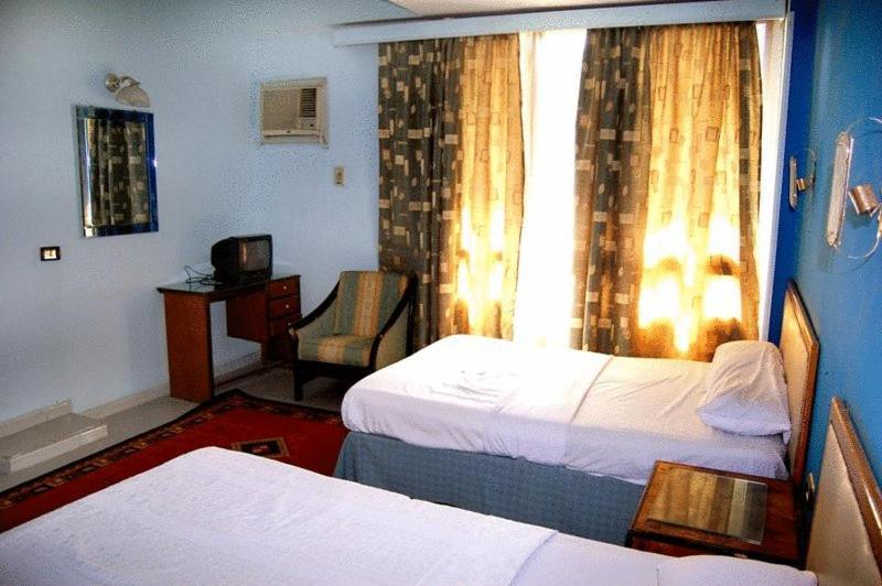 Nile Zamalek Hotel Giza Esterno foto