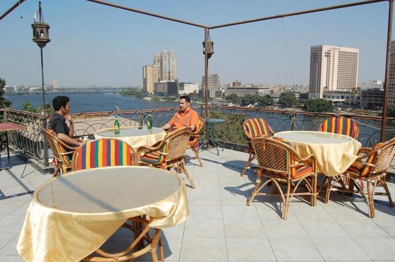 Nile Zamalek Hotel Giza Esterno foto